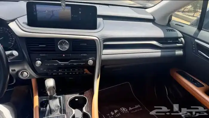 لكزس RX350 2022 22