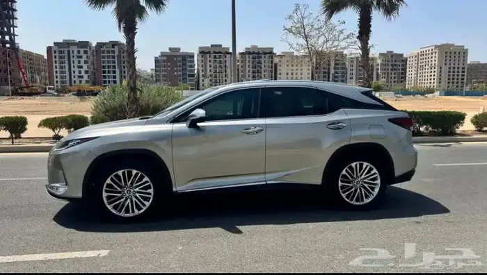 لكزس RX350 2022 3