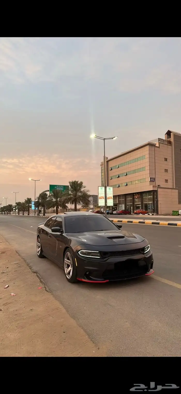 للبيع تشارجر Rt 2016 1