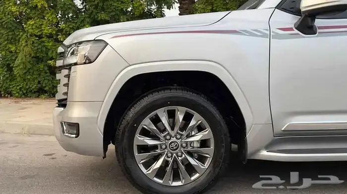 تويوتا لاندكروزر 2025 سعوديGXR_4 فل ممشي 3 الف km 14
