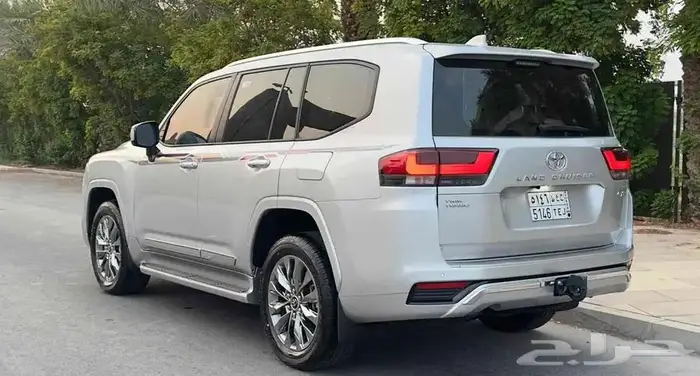 تويوتا لاندكروزر 2025 سعوديGXR_4 فل ممشي 3 الف km 9
