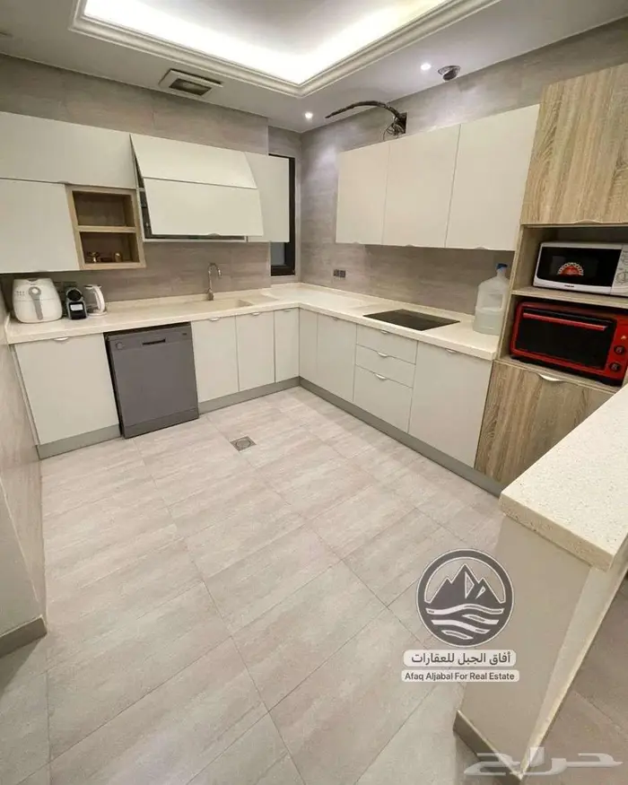 للإيجار   شقة فاخرة مؤثثة بالكامل 8