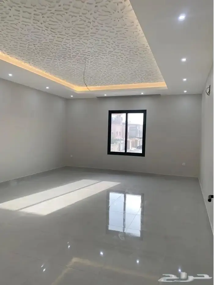 عمارة دورين وملحق جدد للبيع بحي الجسر 7