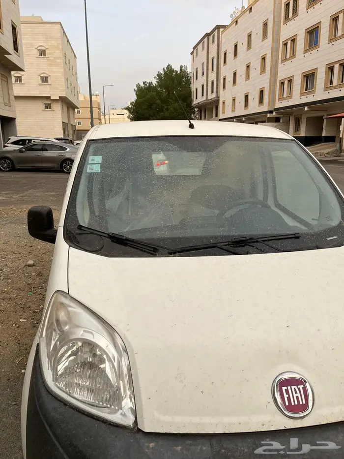 للإيجار فن بضاعه نوع فيات نظيف جدا 1