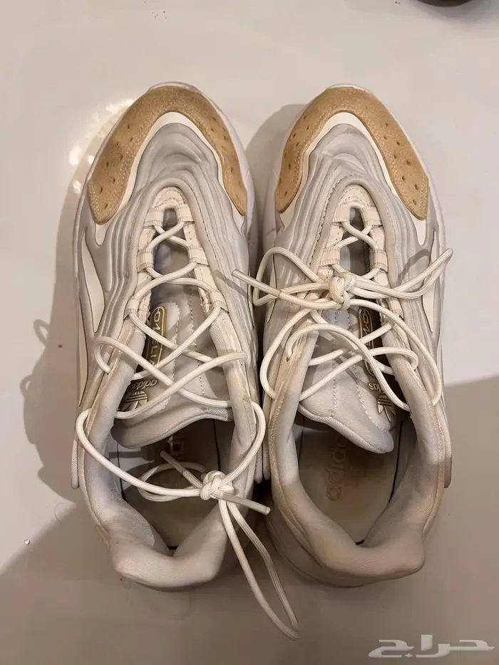 شوز اديداس Unisex 7
