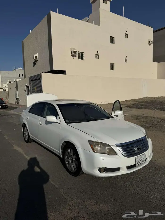 تويوتا افالون 9