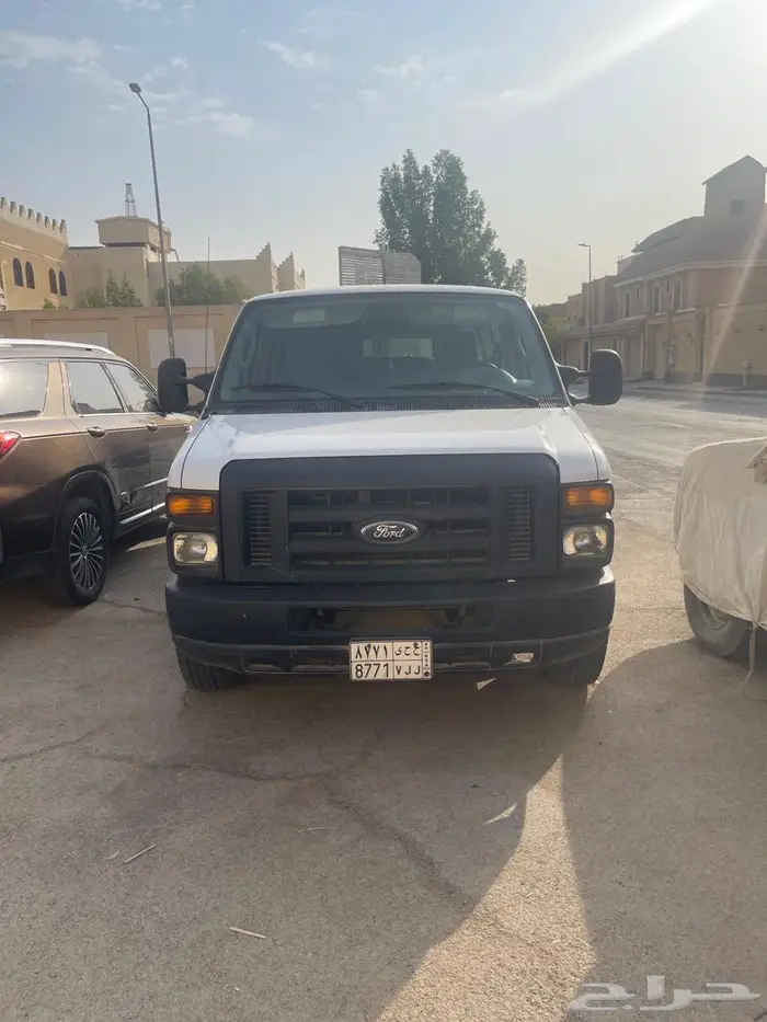 فورد فان E-350 موديل 2013 2
