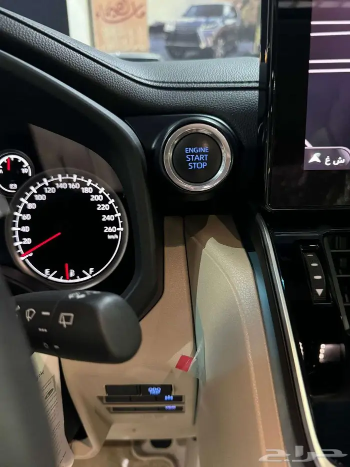 للبيع جيب لاندكروزر GXR-L3 سعودي 2023 ( عداد قليل ) 33