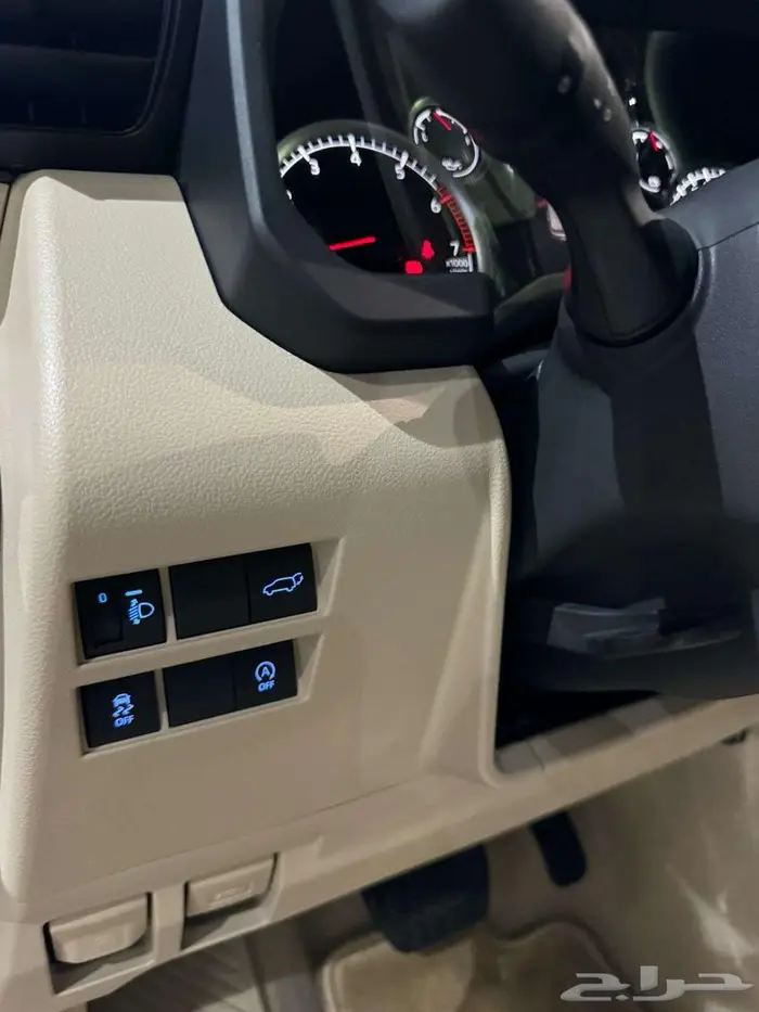 للبيع جيب لاندكروزر GXR-L3 سعودي 2023 ( عداد قليل ) 28