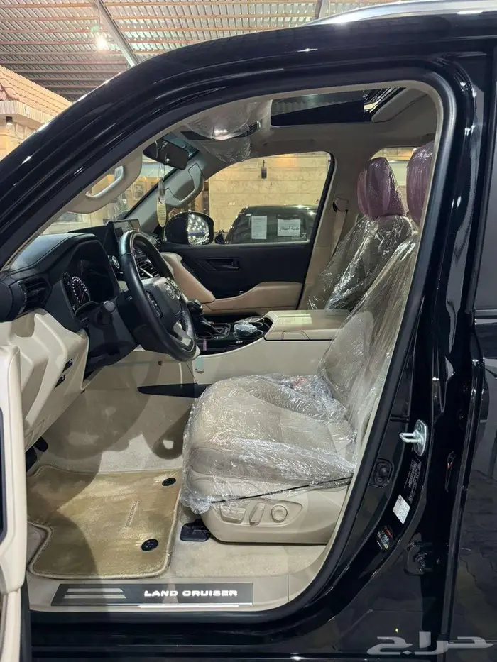 للبيع جيب لاندكروزر GXR-L3 سعودي 2023 ( عداد قليل ) 23
