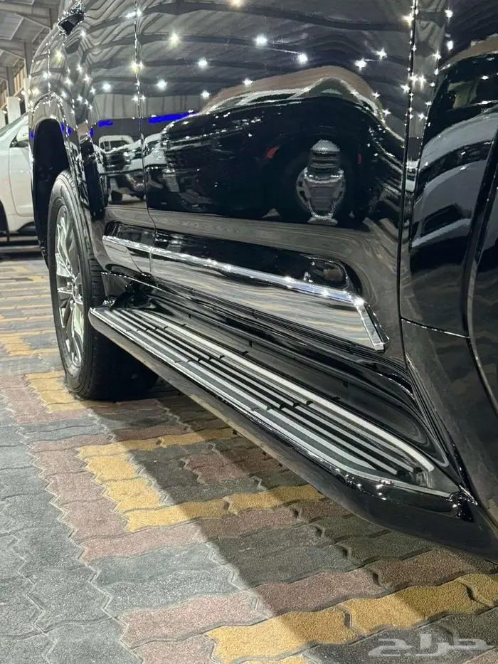 للبيع جيب لاندكروزر GXR-L3 سعودي 2023 ( عداد قليل ) 11