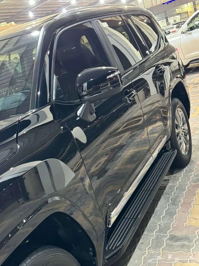 للبيع جيب لاندكروزر GXR-L3 سعودي 2023 ( عداد قليل ) 2