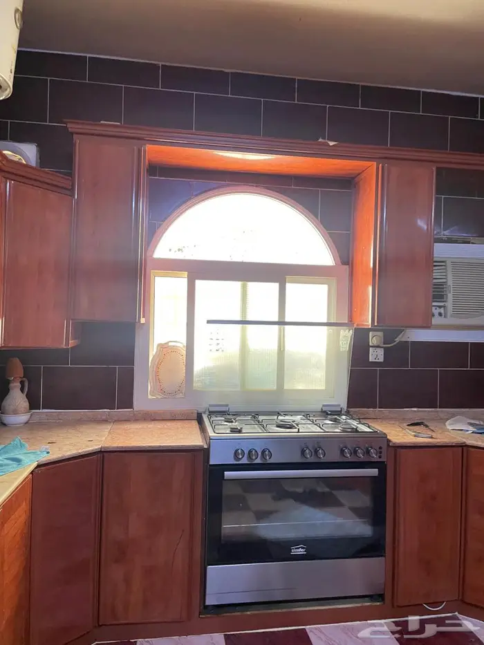 مطبخ 4في 5 للبيع مع المكيف 0