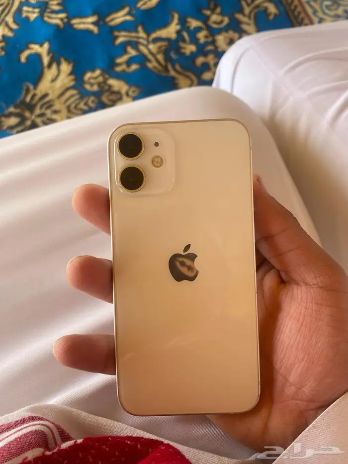 ايفون 12 0