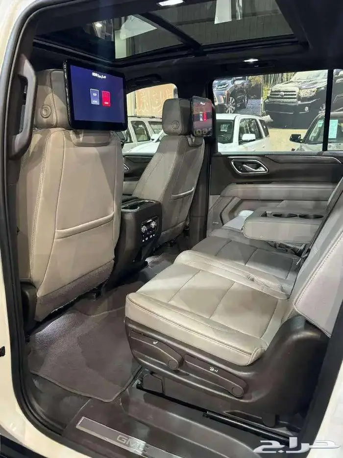 للبيع جمس يوكن SLT 2023 فل كامل دبل فئه SLT ع الضمان 66