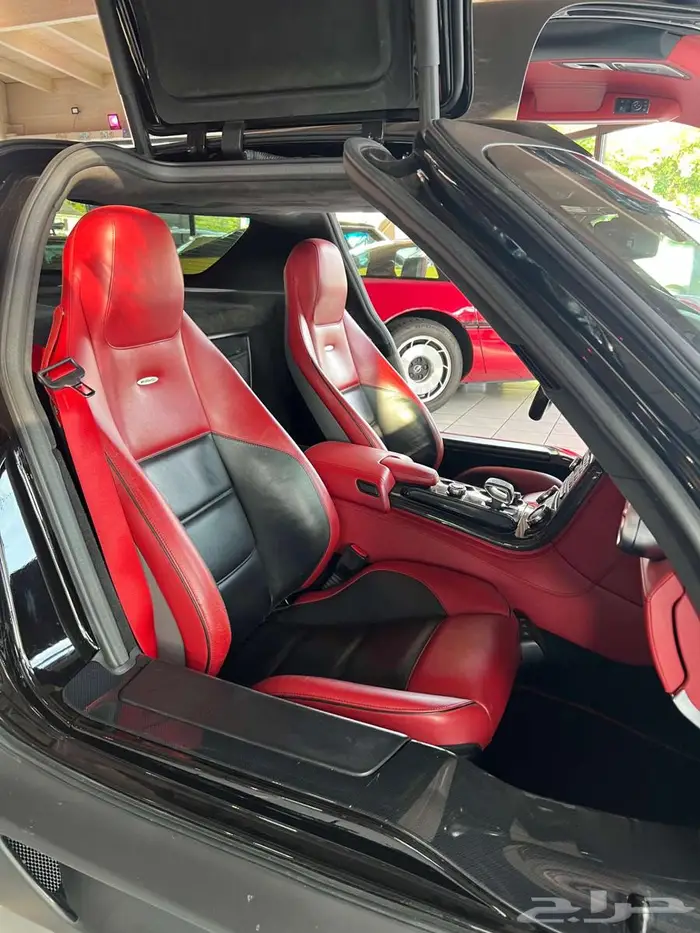 مرسيدس Mercedes-Benz SLS AMG Coupe Black Series 4