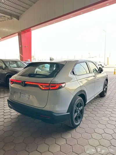 هوندا HRV LX 2024 لدى الخضر للسيارات يوجد اقساط index
