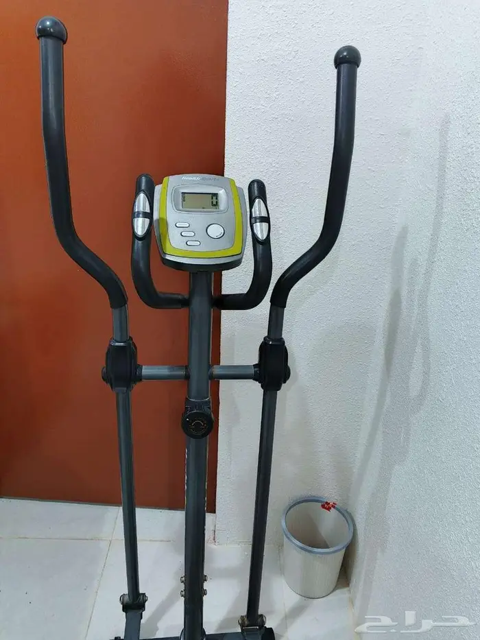 جهاز Orbitrek - Elliptical بحالة ممتازة 0