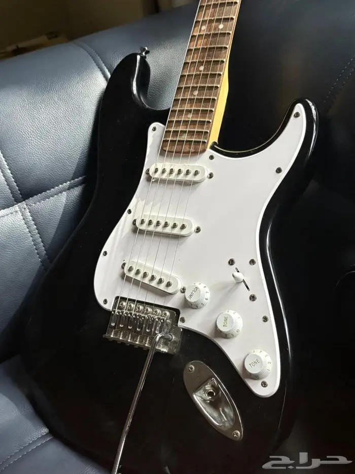 جيتار كهربائي electric guitar 0