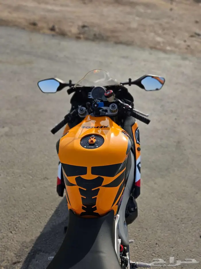 هوندا cbr 1000rr 2009 Repsol Edition 50th Anniversary 3