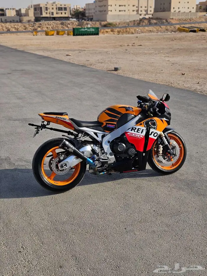 هوندا cbr 1000rr 2009 Repsol Edition 50th Anniversary 2