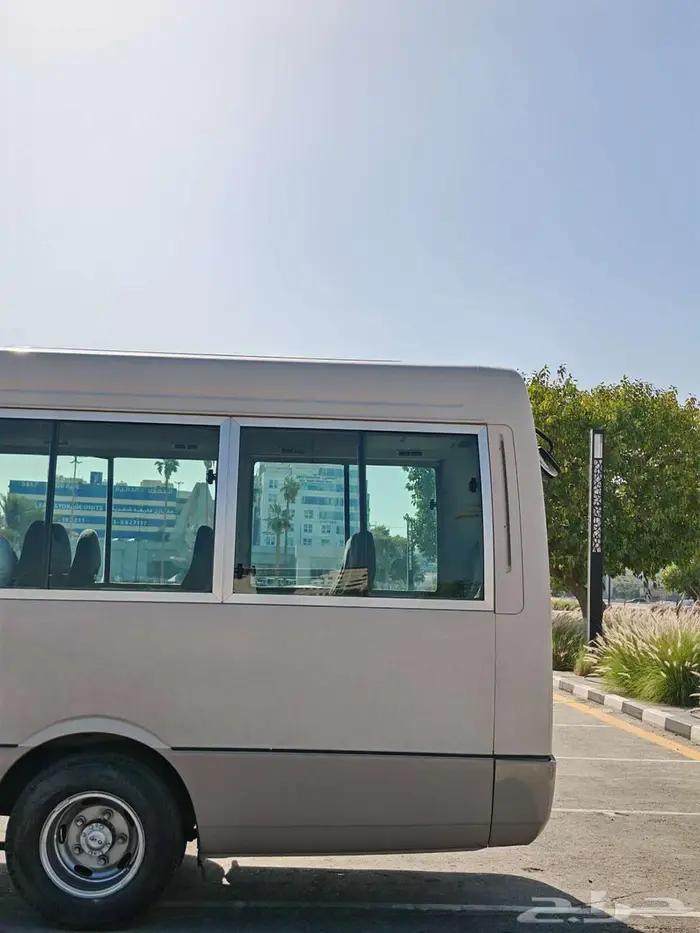 باص كوستر ميتسوبيشي 2013 ديزززل 60