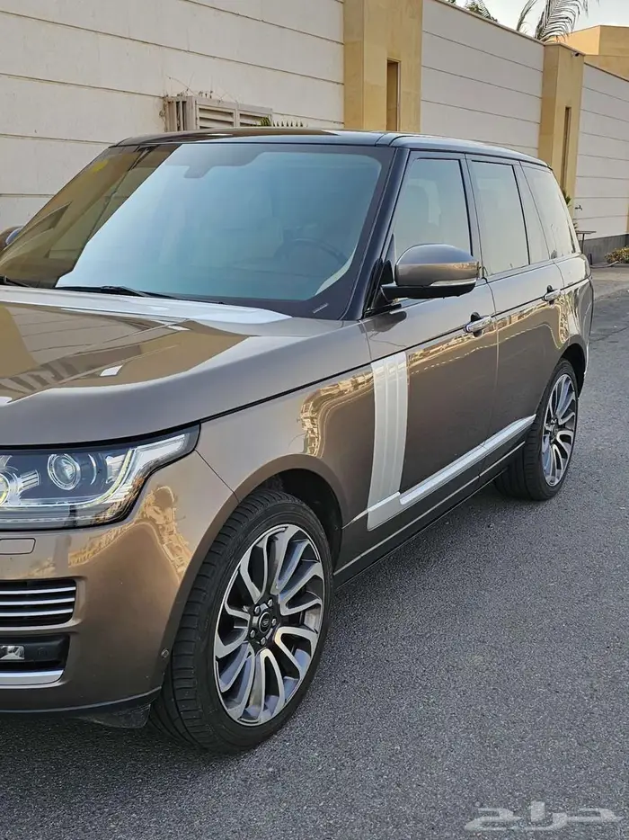 رانج روفر Autobiography 2014 9