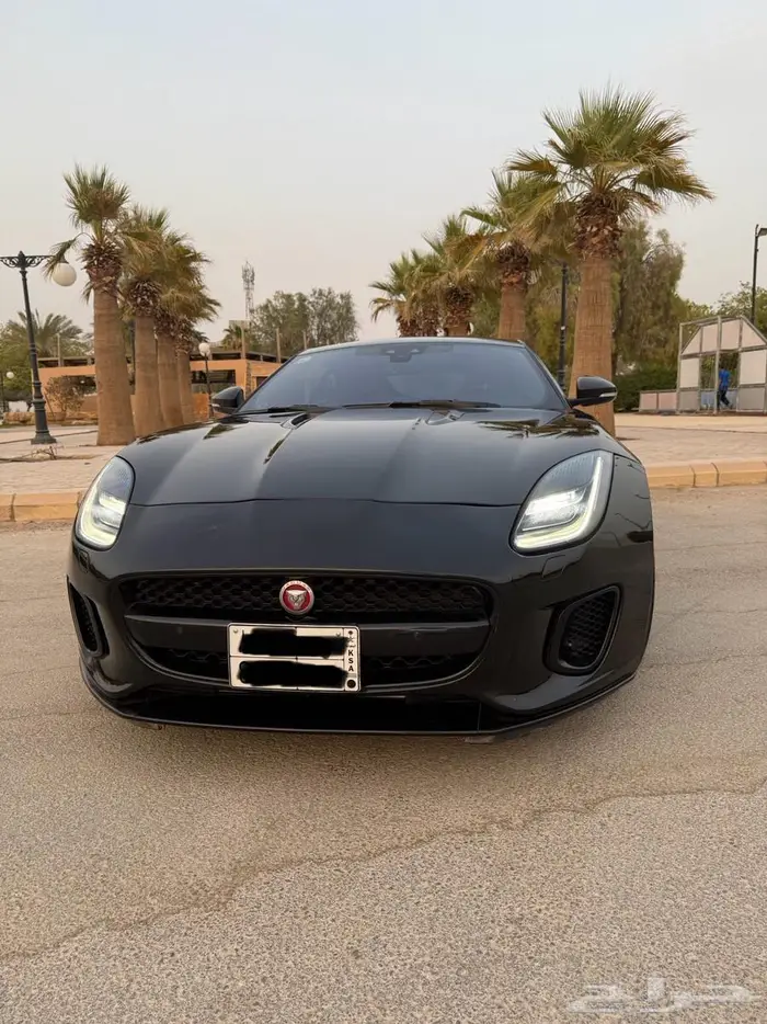 جاكوار اف تايب F-Type R Dynamic 1