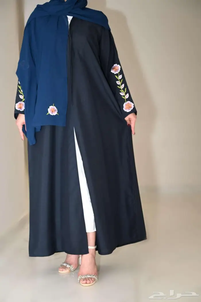 عبايات رائعة بسعر الجملة 9