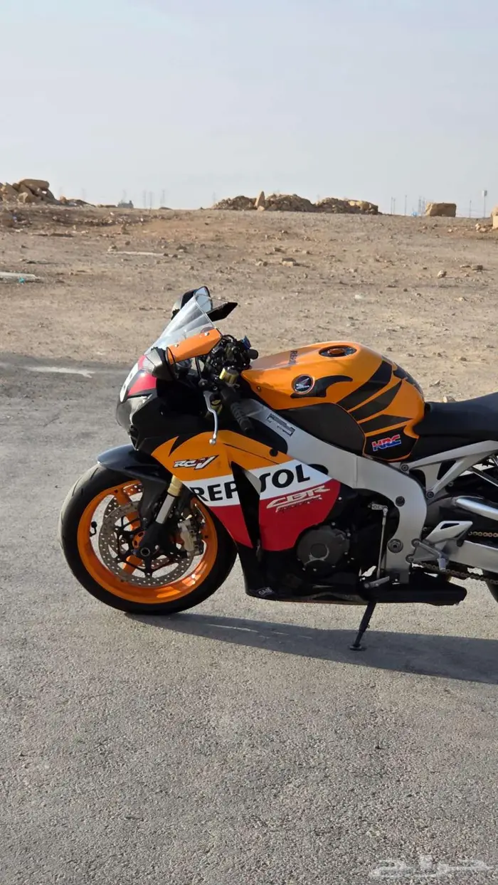 هوندا cbr 1000rr 2009 Repsol Edition 50th Anniversary 28