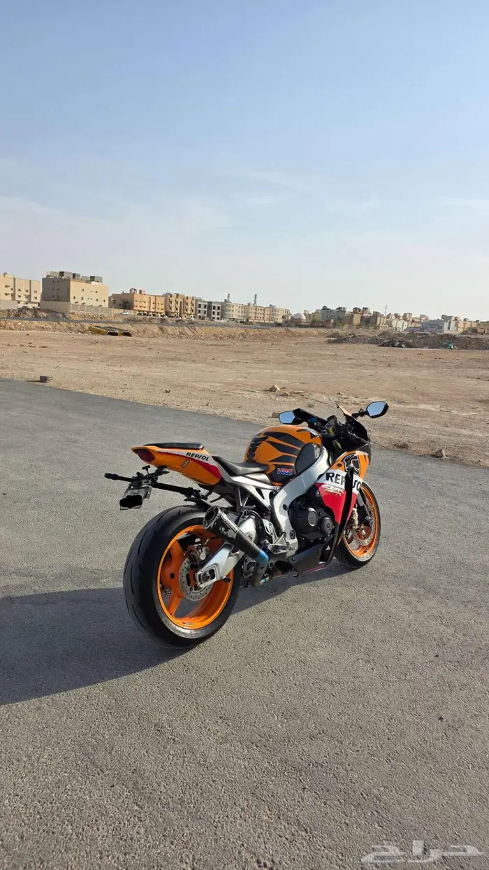 هوندا cbr 1000rr 2009 Repsol Edition 50th Anniversary 24