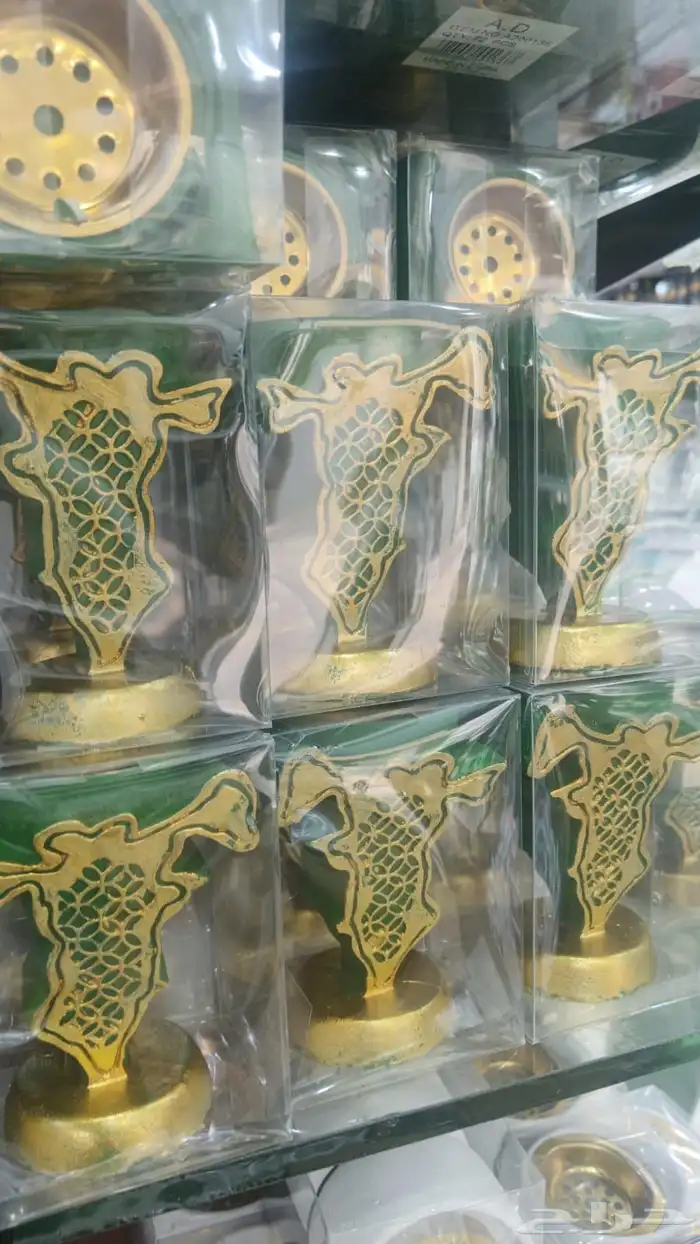 توزيعات وهدايا اليوم الوطني كميات حسب الطلب 38