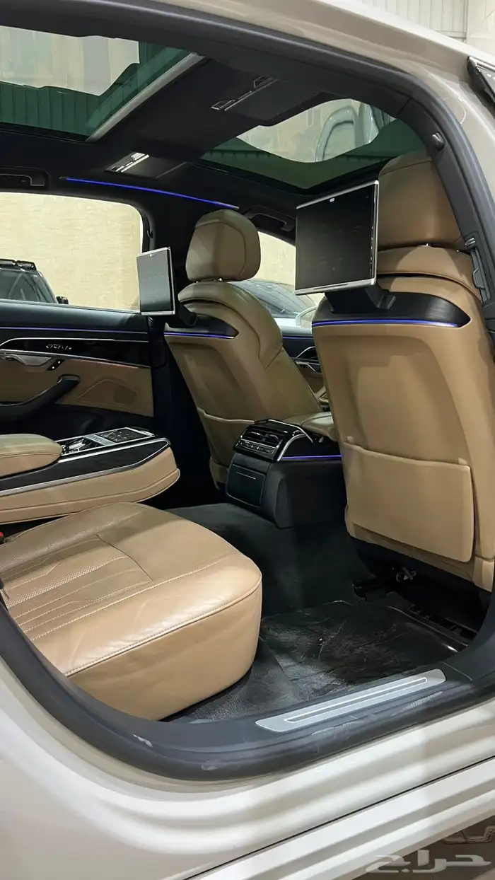 اودي A8L موديل 2019 10