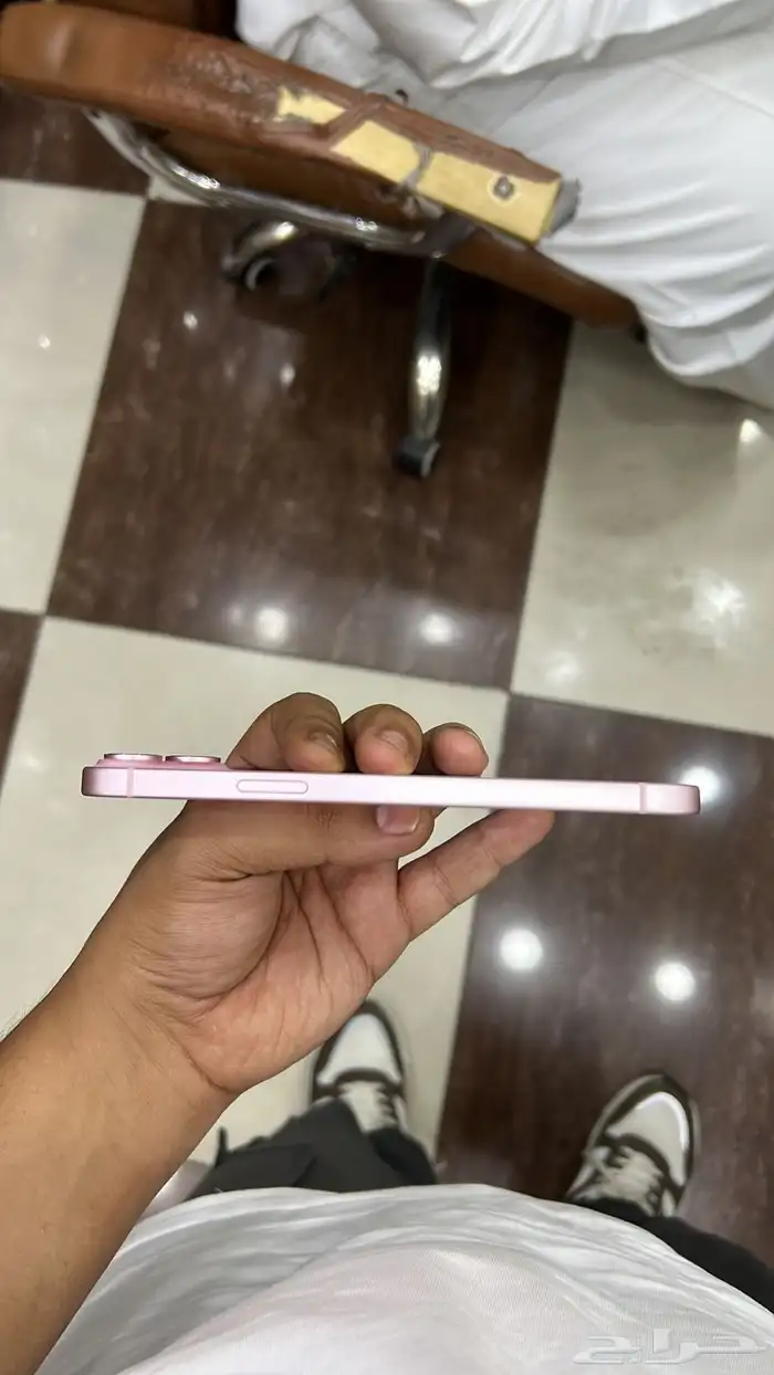 ايفون 15 بلس 2