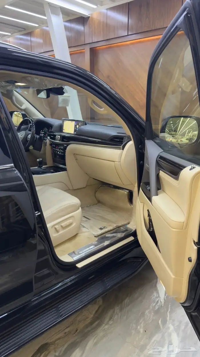 لكزس LX570 ( سعودي ) 2021 9