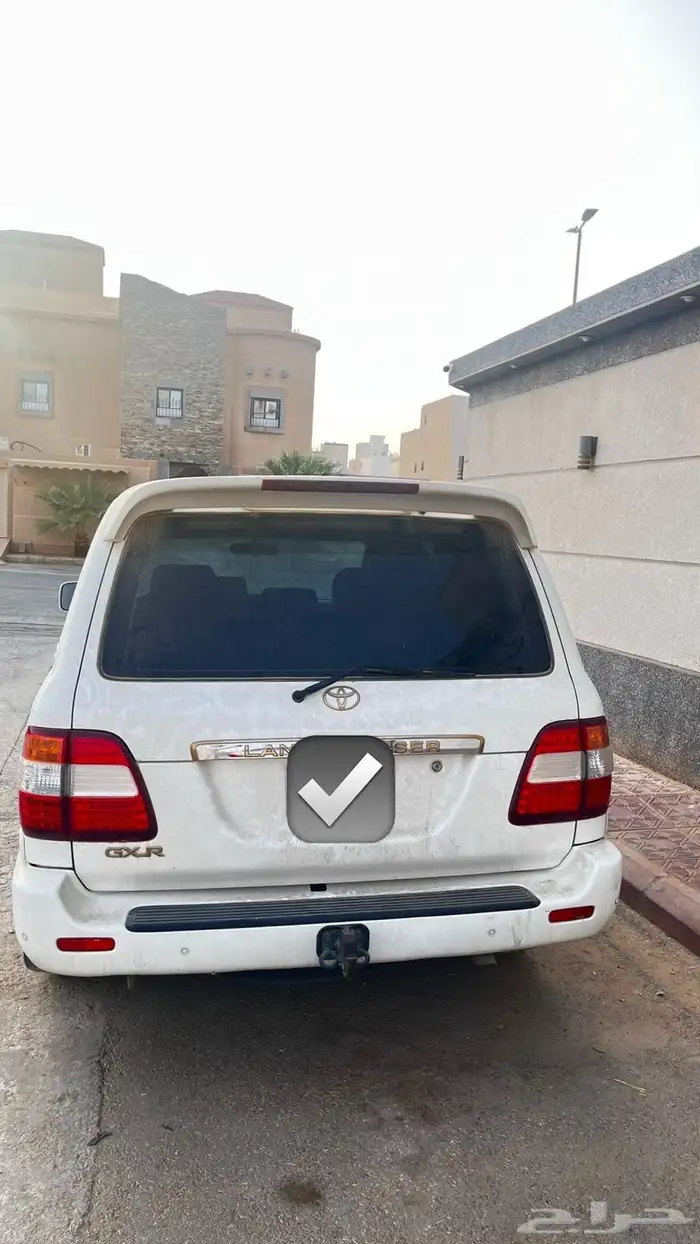 جيب لاندكروزر 2006 4
