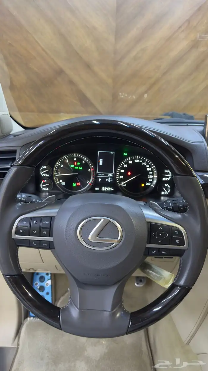 لكزس LX570 ( سعودي ) 2021 6