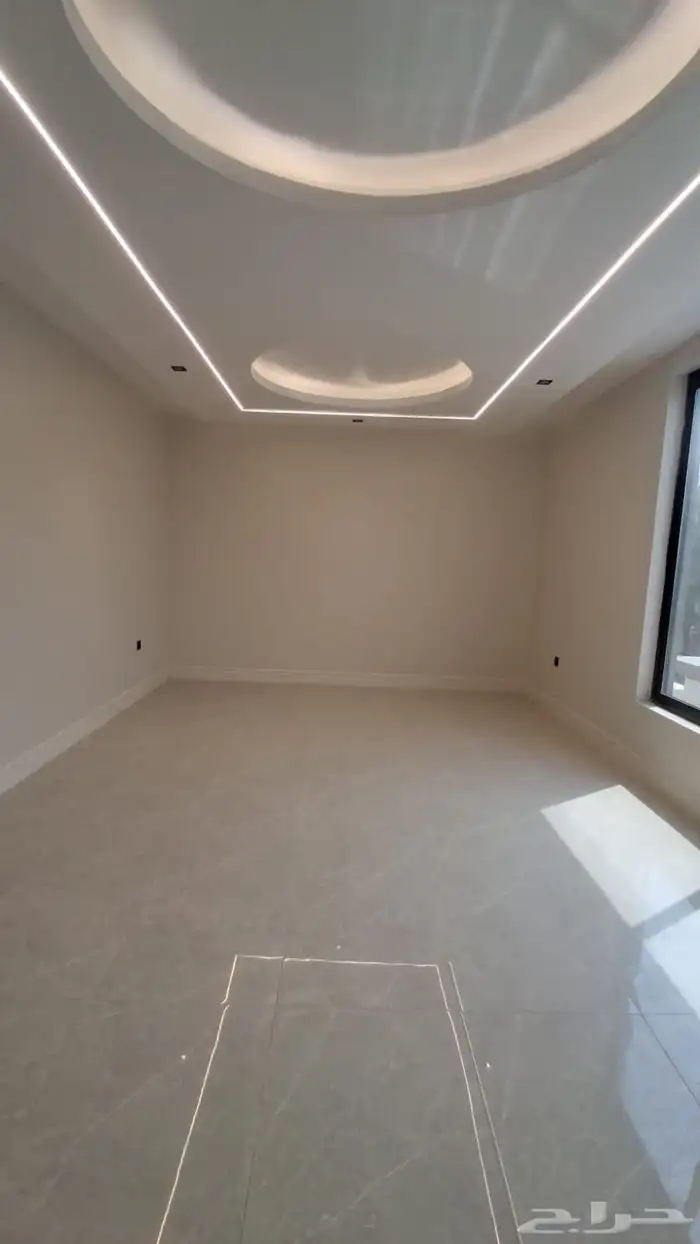 للبيع شقق تمليك حي الندي مع حوش وكراج 2