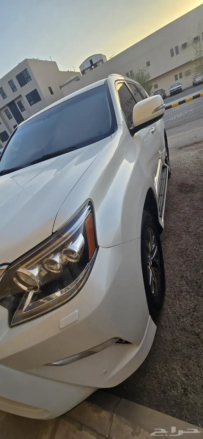 جيب لكزس GX460 2010 16