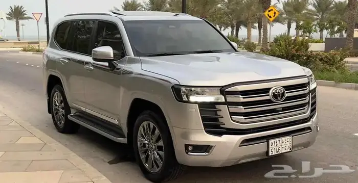 تويوتا لاندكروزر 2025 سعوديGXR_4 فل ممشي 3 الف km 2