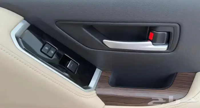 تويوتا لاندكروزر 2025 سعوديGXR_4 فل ممشي 3 الف km 31