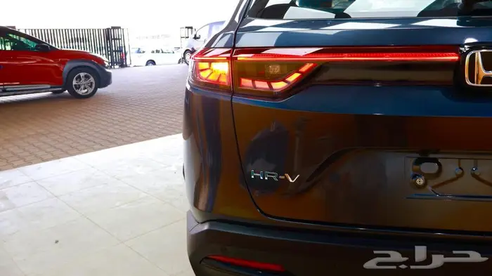 عروض العودة للمدارس   هوندا HRV LX 2024 8