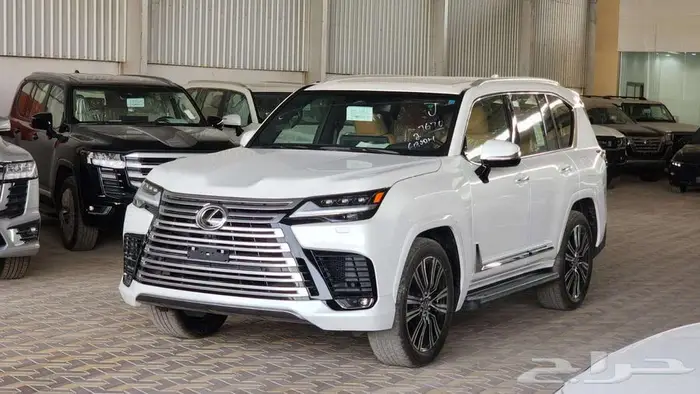 لكزس 600 LX فل كامل 2025 كاش وأقساط 0