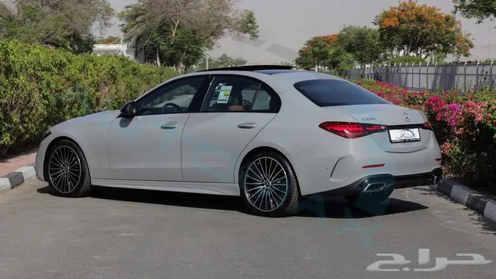 مرسيدس C200 بريميوم بلس 2025 خليجي اصفار مع ضمان الوكيل 5