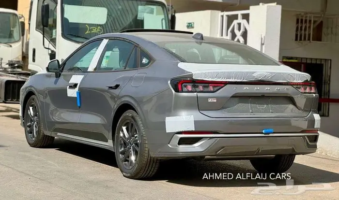 فورد توروس ترند بلس 2025 بنزين بالنقد والتقسيط 6