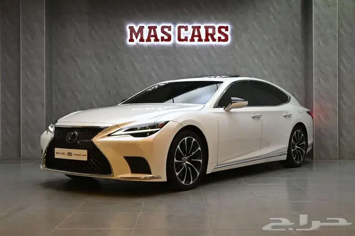 لكزس LS500h 2023 سعودي 4
