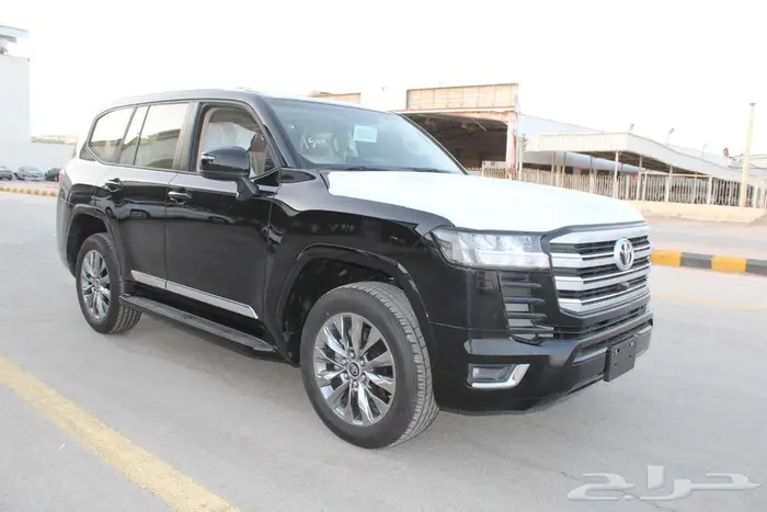 تويوتا لاندكروزر GXR3 2024 2
