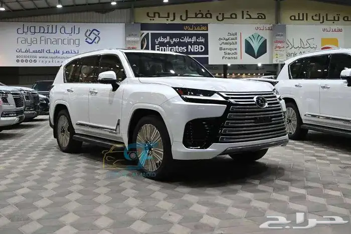 لكزس BB فل كامل 2025 بريمي خليجى بالنقد والتقسيط 0