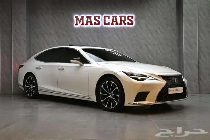 لكزس LS500h 2023 سعودي 2