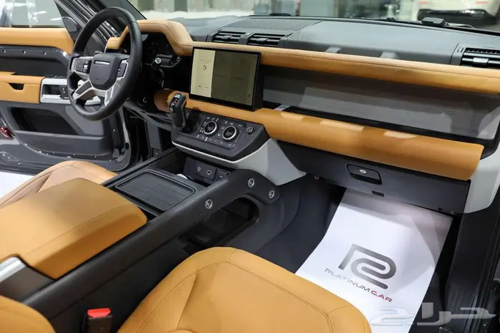 لاندروفر ديفندر 90 - HSE - V6 ( كشف ) موديل 2024 فل جديد 6